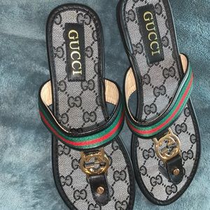 Gucci Womens Sandals size 40